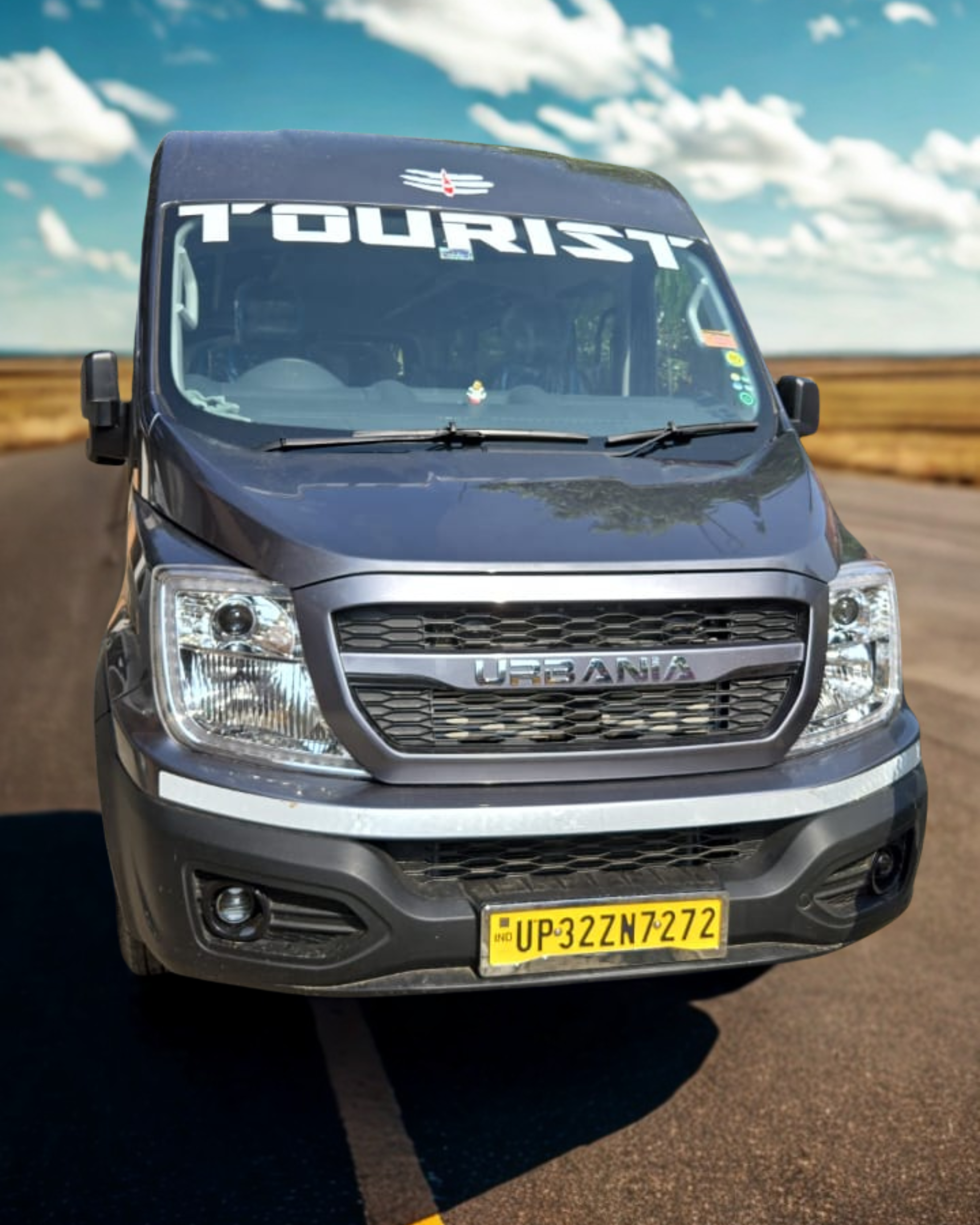 Tempo Traveller (17 Seater)
